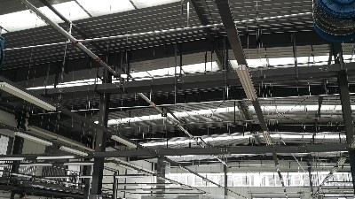 蔚藍鋼構百科：鋼結構廠房擴建方案：新舊構件如何實現穩固連接？